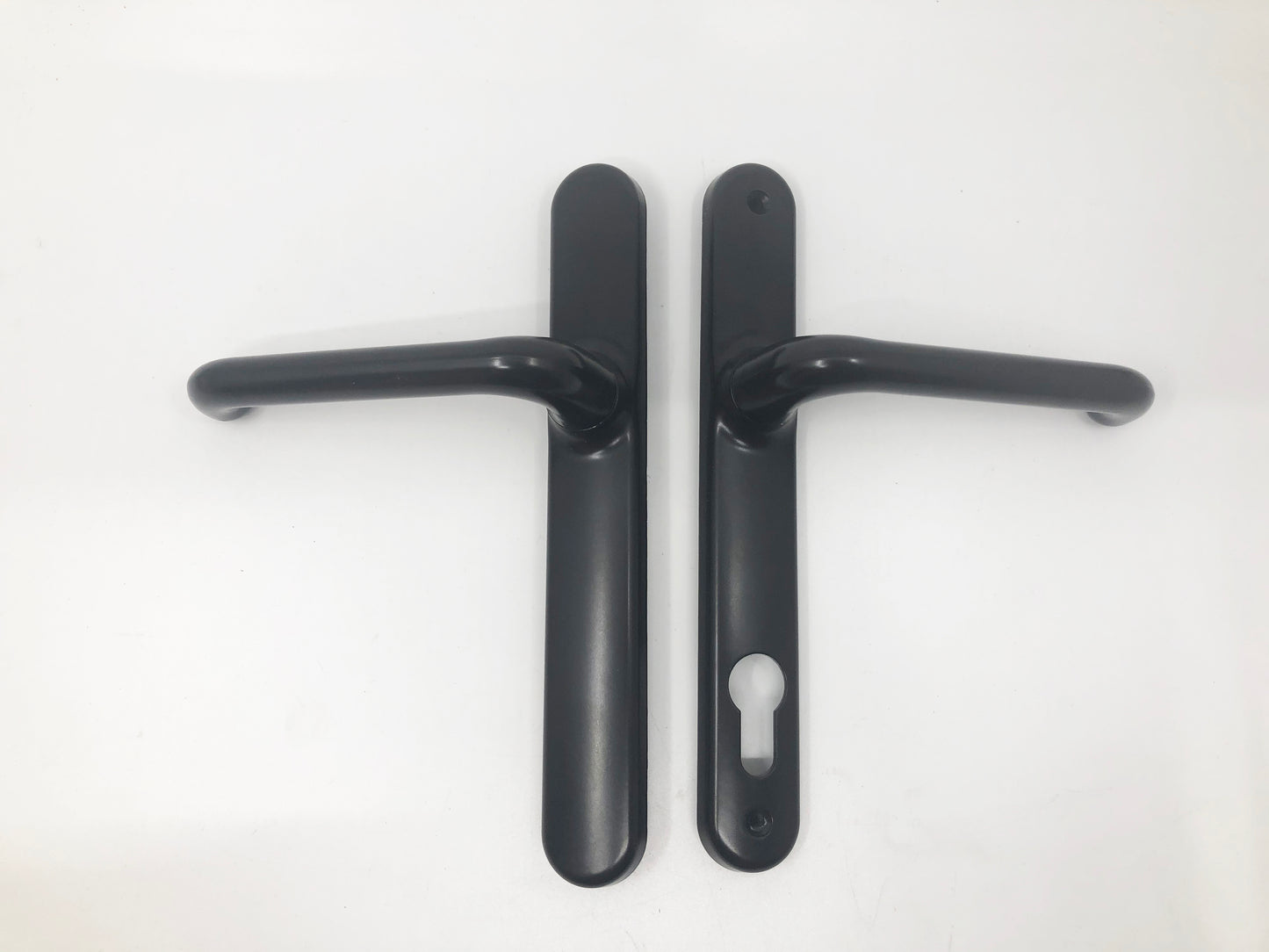 VERONA HANDLE KIT (INTERIOR LOCKING / EXTERIOR NON LOCKING)