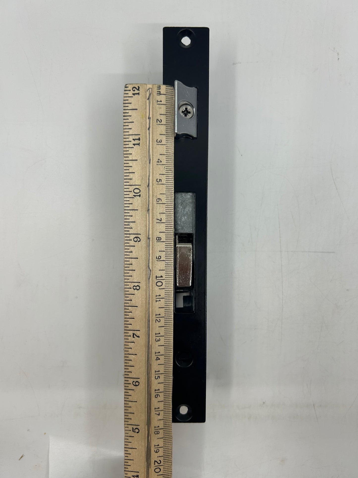 LCL LOCK 4P ACTIVE 30 BS 85MM 5/8" DEAD BOLT